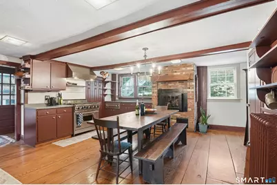 417 Washington Street, Norwich, CT 06360 - Photo 9