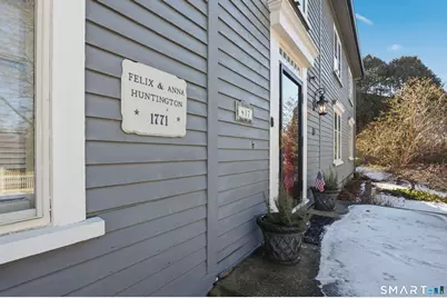 417 Washington Street, Norwich, CT 06360 - Photo 3