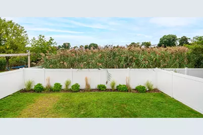 1033 Reef Road, Fairfield, CT 06824 - Photo 25