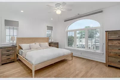 1033 Reef Road, Fairfield, CT 06824 - Photo 17