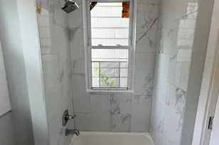 139 Poplar St, New Haven, CT 06513 - Photo 3