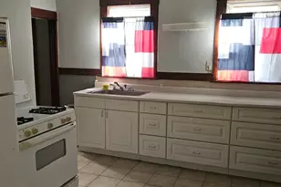 32 Garden St, New Britain, CT 06052 - Photo 3