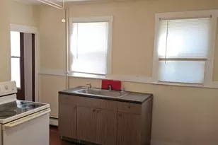 32 Garden St, New Britain, CT 06052 - Photo 9