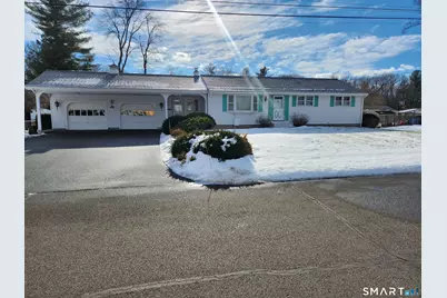 24 Iroquois Road, Enfield, CT 06082 - Photo 3