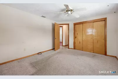 24 Iroquois Road, Enfield, CT 06082 - Photo 7