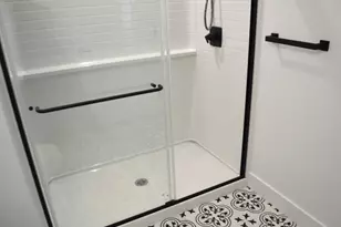 25 Church St, New Milford, CT 06776 - Photo 13