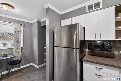 795 West Main Street #APT C, Meriden, CT 06451 - Photo 17