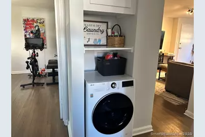 16 Revere Drive #APT 1, Stamford, CT 06902 - Photo 5