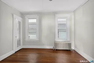 361 Ridgefield Ave, Bridgeport, CT 06610 - Photo 9