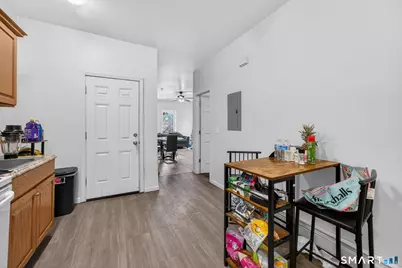 15 Townley Street, Hartford, CT 06105 - Photo 9