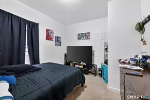 15 Townley St, Hartford, CT 06105 - Photo 11