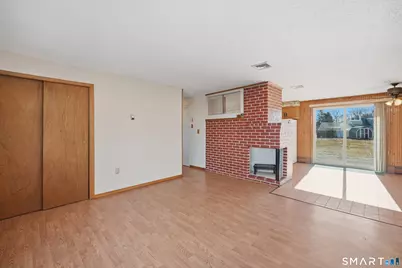 22 Belle Avenue, Enfield, CT 06082 - Photo 7