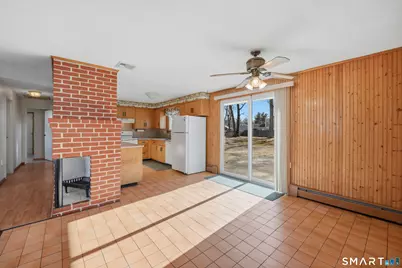 22 Belle Avenue, Enfield, CT 06082 - Photo 3