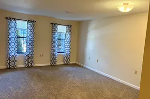 45 Highland St, West Hartford, CT 06119 - Photo 3