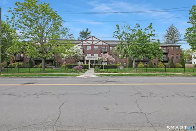 45 Highland Street #APT 108, West Hartford, CT 06119 - Photo 9