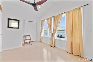 231 Pawson Rd, Branford, CT 06405 - Photo 15