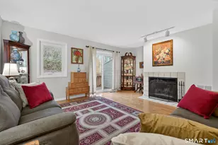 6 Lakeview Dr, Branford, CT 06405 - Photo 9