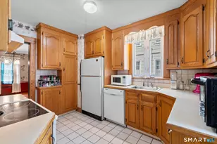 22 Rodney St, Hartford, CT 06105 - Photo 17
