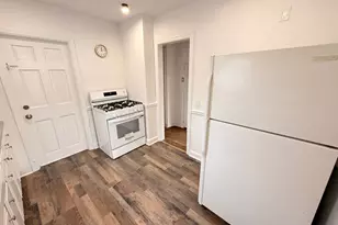 160 Oakland Pl, Stratford, CT 06615 - Photo 5