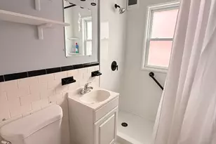 160 Oakland Pl, Stratford, CT 06615 - Photo 9