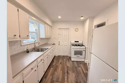 160 Oakland Place #1, Stratford, CT 06615 - Photo 3