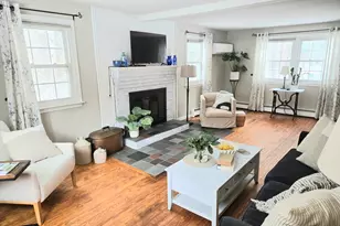 354 Wickham Rd, Glastonbury, CT 06033 - Photo 5