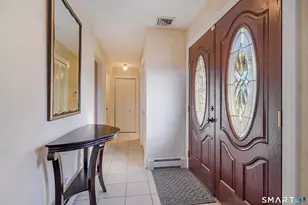 18 Jewel Ln, New Fairfield, CT 06812 - Photo 5