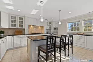 61 Hobson St, Stamford, CT 06902 - Photo 13