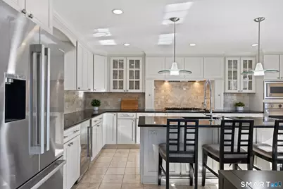 61 Hobson Street, Stamford, CT 06902 - Photo 15