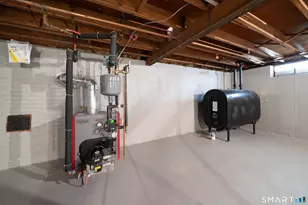 56 Westmont Dr, Waterbury, CT 06708 - Photo 17