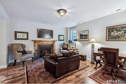 51 Hendricks Lane, Simsbury, CT 06070 - Photo 25