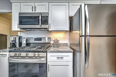 160 Brittany Farms Road #D, New Britain, CT 06053 - Photo 5