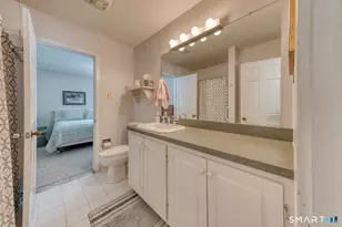 128 Farmington Chase Crescent, Farmington, CT 06032 - Photo 21