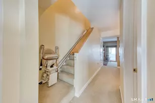 128 Farmington Chase Crescent, Farmington, CT 06032 - Photo 17