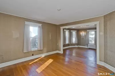 61 Fairview Avenue, Enfield, CT 06082 - Photo 3