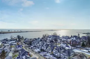 96 Seaview Terrace, Bridgeport, CT 06605 - Photo 23