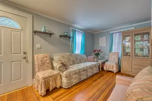 3 Stebbins Brook Ln, Simsbury, CT 06070 - Photo 9