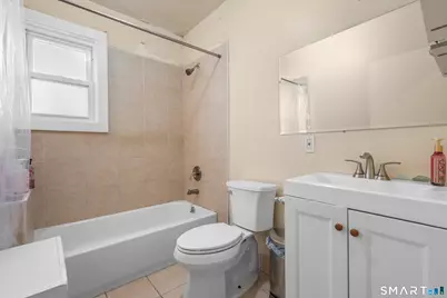 51 Marion Street, Bridgeport, CT 06606 - Photo 23