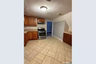 21 North Walnut Street #3, Waterbury, CT 06704 - Photo 7