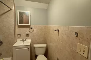 21 N Walnut St, Waterbury, CT 06704 - Photo 3