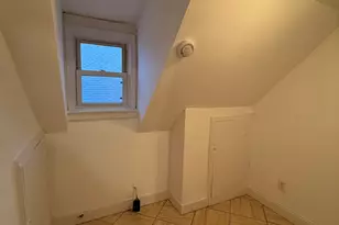 21 N Walnut St, Waterbury, CT 06704 - Photo 5