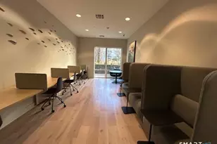 120A Towne St, Stamford, CT 06904 - Photo 7