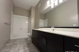 120A Towne St, Stamford, CT 06904 - Photo 13