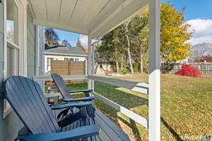 3 Edgewood St, Norwalk, CT 06854 - Photo 7