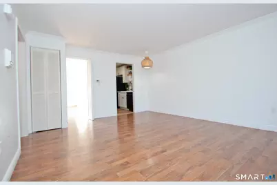 83 Landing Circle #83, Suffield, CT 06078 - Photo 3