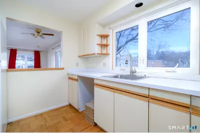 115 Flax Hill Road #Apt 10, Norwalk, CT 06854 - Photo 5