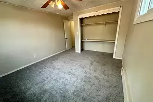 448 Tudor St, Waterbury, CT 06704 - Photo 27