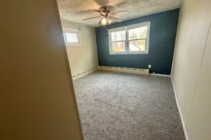 448 Tudor St, Waterbury, CT 06704 - Photo 23