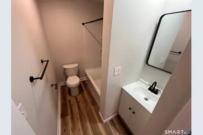 209 Peck Avenue #2, West Haven, CT 06516 - Photo 5