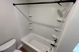 209 Peck Ave, West Haven, CT 06516 - Photo 7